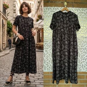 Dressed in LaLa Zodiac Sign Midi Dress Black White Constellation Print  small